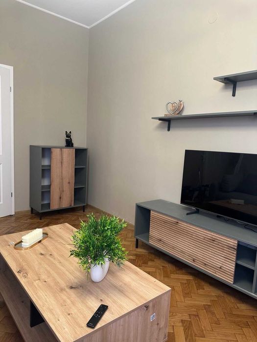 Тристаен имот в кв.Медицинска академия