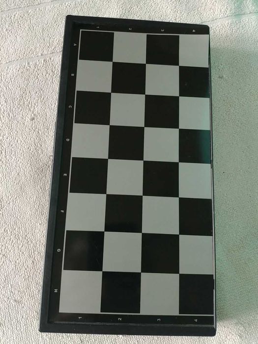 Магнитные шахматы . Магнитный детский конструктор .