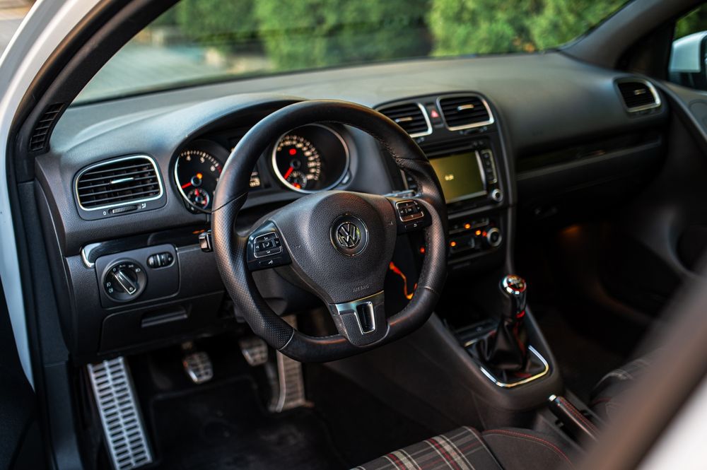 Volkswagen Golf 6 GTI Carbon
