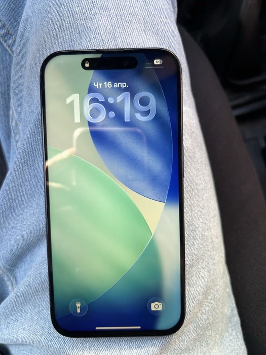 Срочно айфон 15 про 256г