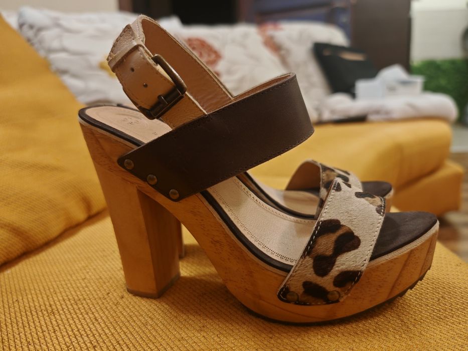 Sandale GiosEppo,mărimea 37