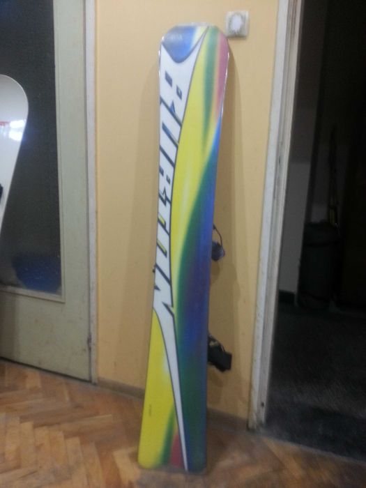 Сноуборд BURTON . Размер 163 см. Еднопосочен .