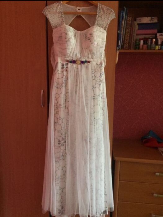 Продам платье