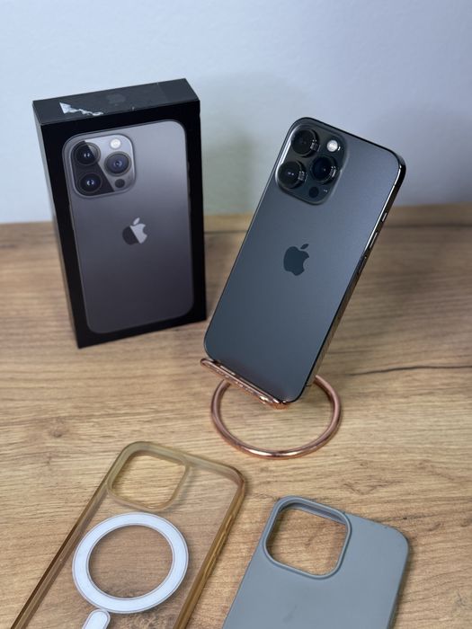 iPhone 13 Pro Graphite ca nou 92% full box + 2 huse / folie / cablu