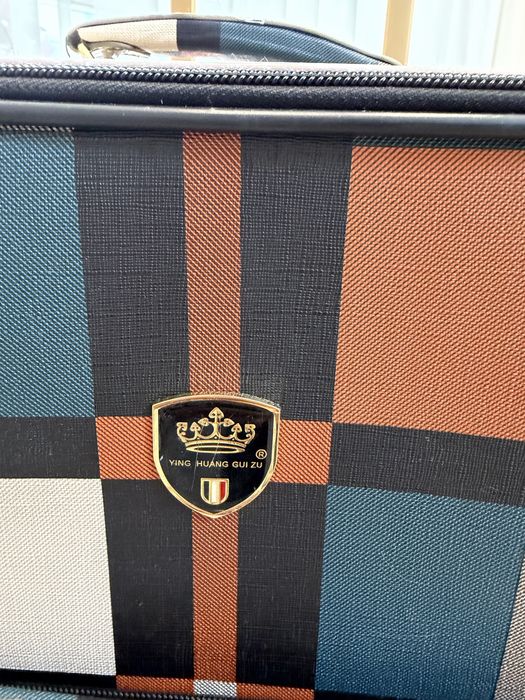 Чемодан дорожный размер L