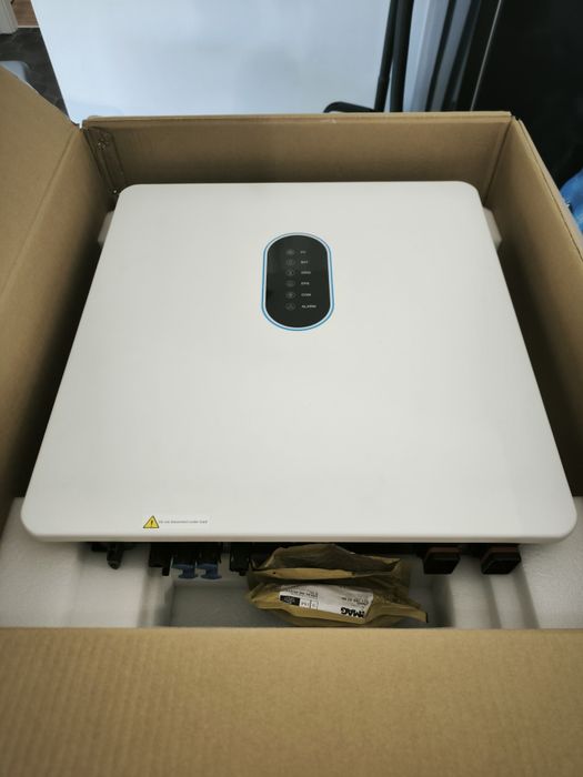 Invertor hibrid trifazat 10K high voltage