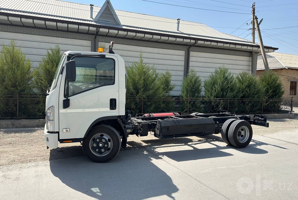 Isuzu NPR 82 L CNG gaz СНГ газ завод