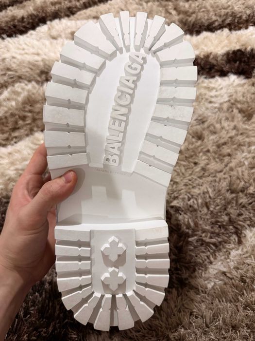 Balenciaga Alaska Boots Palanca • OLX.ro