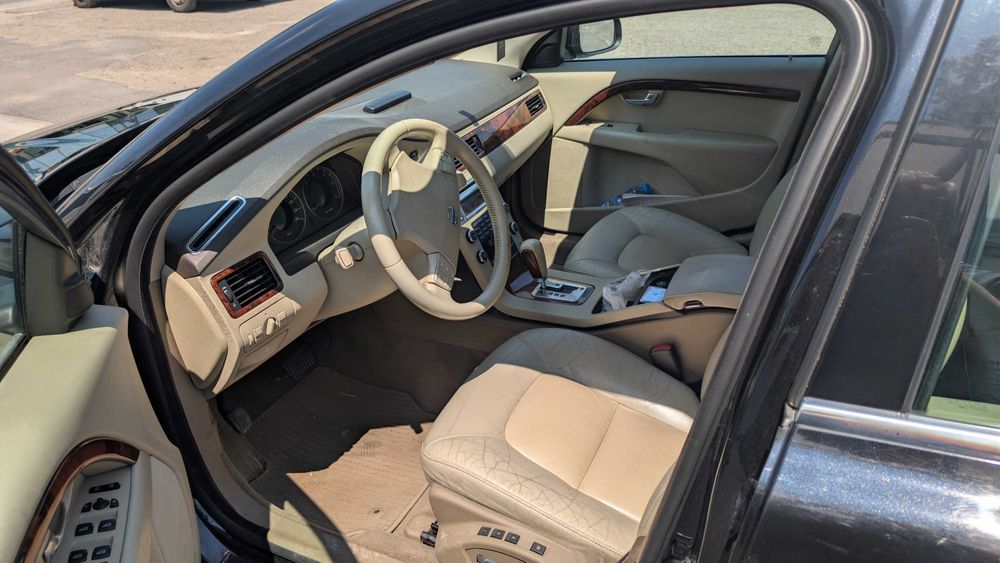Volvo S80 II 2.4 D5 (185 к.с.)