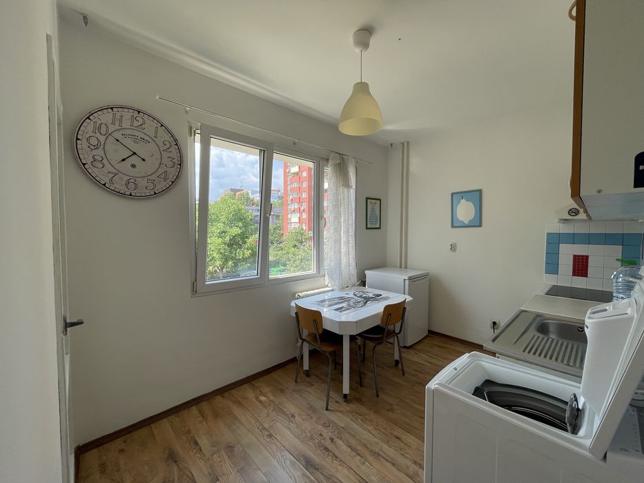 Дава се под наем Едностаен апартамент в София, Младост 4 - 40 кв.м за 400 € - Снимка #7