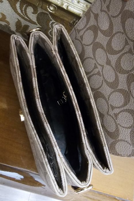 Poșetă Coach New York – nouă