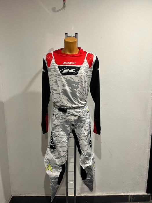 Echipament enduro cross downhill KENNY nou 30-32-34/M