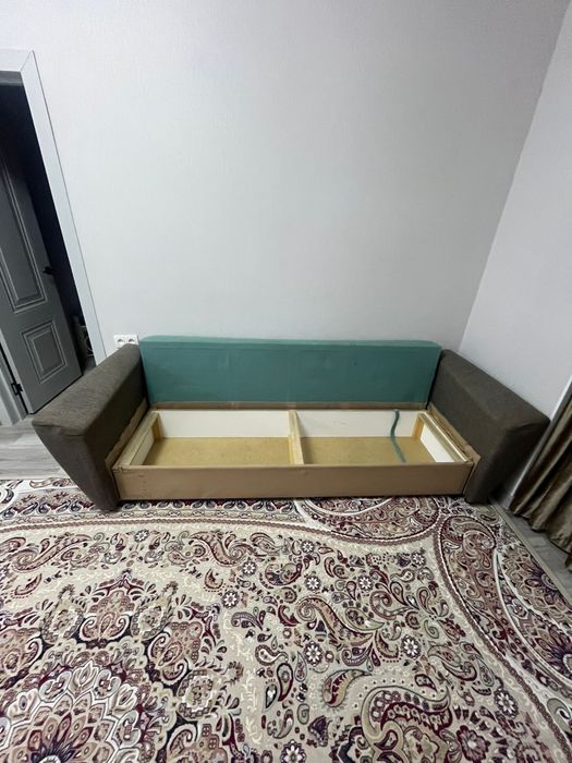 Продается диван б/у