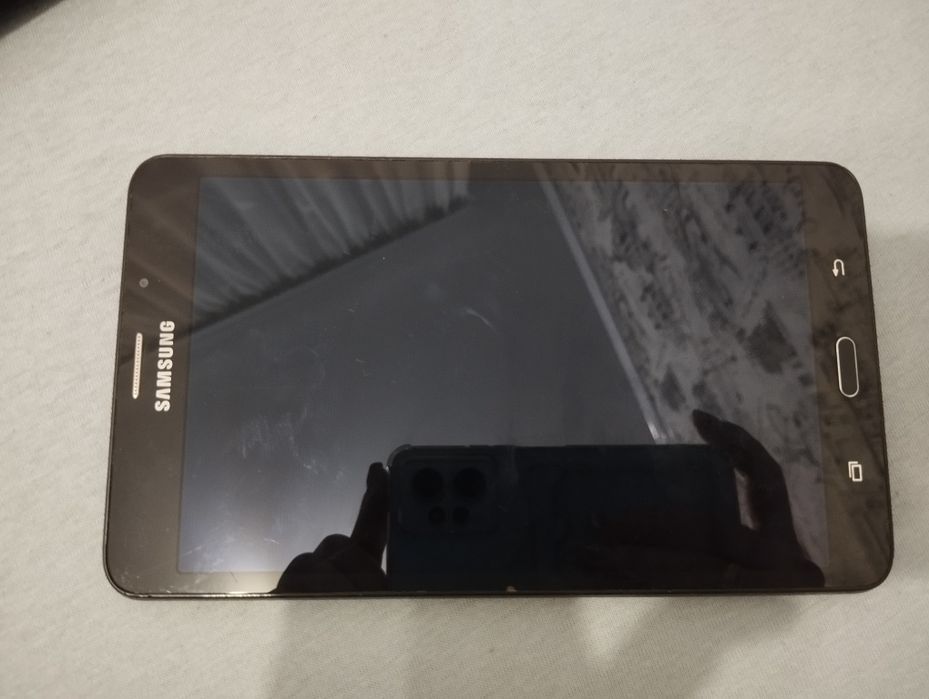 Продаю планшет..