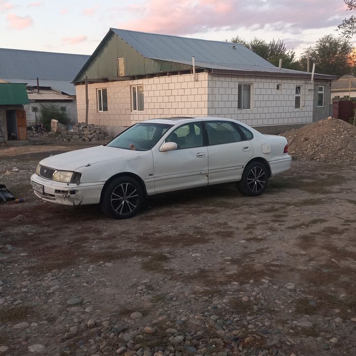 Продам Тойота Авалон