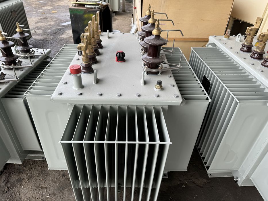 Transformatorlar hamma turdagisi bor. Zavod yengi Xitoy  160/10/6/0,4