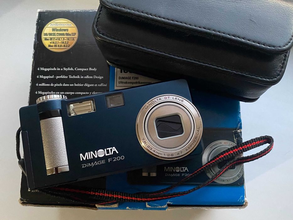 Продам камеру (мыльницу) Minolta F200 (отл. сост.) аналог G7x