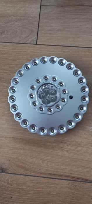 Фонарик подвесной, светодиодный.