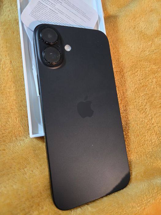 Iphone 16 plus cu memorie 128 si baterie 92%