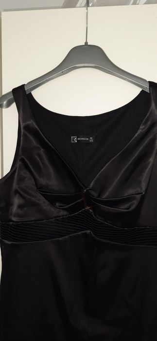 Rochie neagra cu bretele