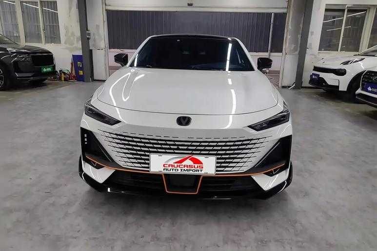 Changan UNI-V 1.5T Sport