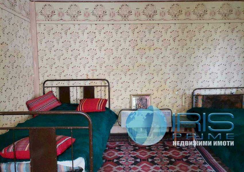 Продава се Къща в с. Осмар, Област Шумен - 178 кв.м за 359 €/кв.м - Снимка #6