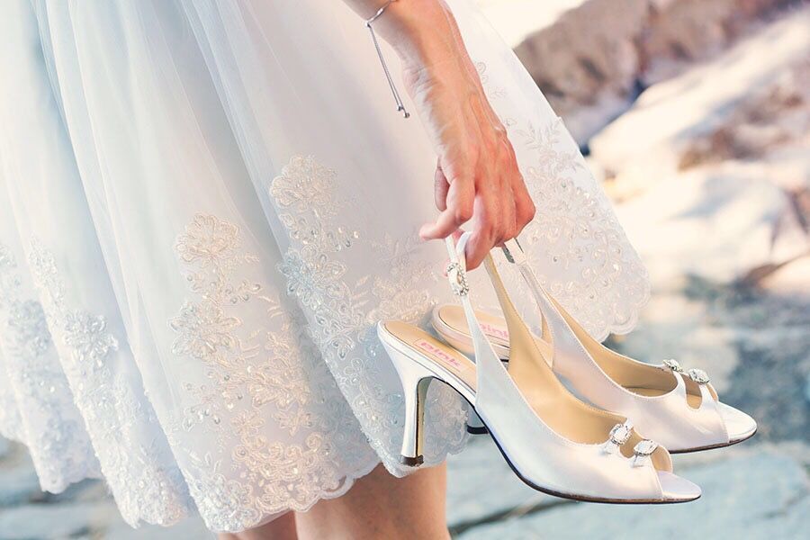 Булчинска рокля