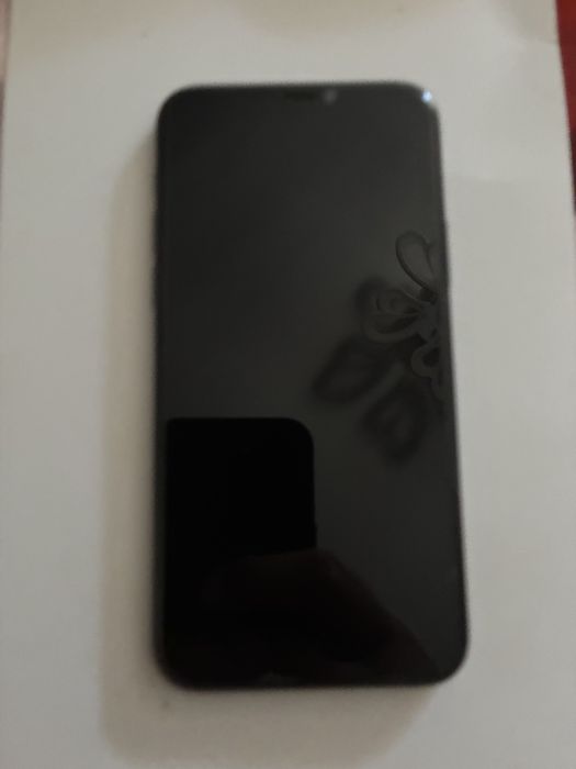 Vând iPhone in stare foarte bună