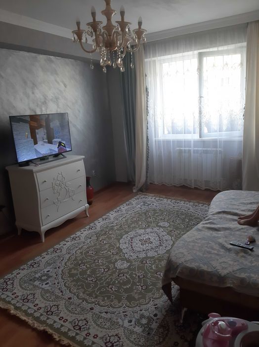 Продам  3-х комнатную квартиру