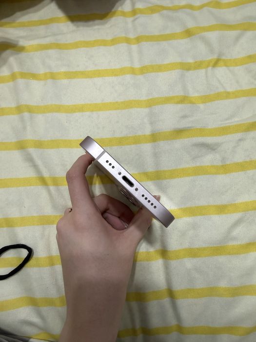 iphone 13 128 gb cu cutie originala