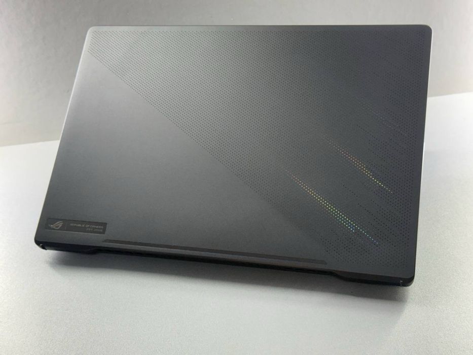 Asus Rog Zephyrus Gaming Noutbuk