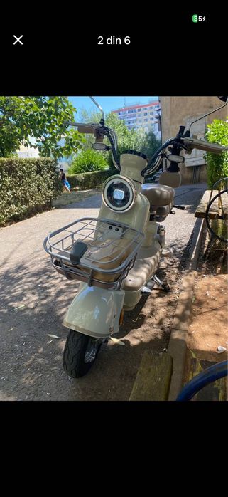 Scuter electric Lima