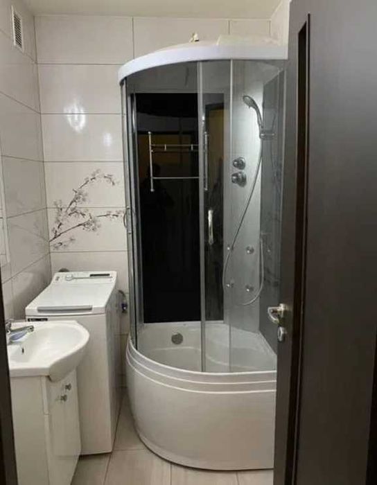 Дава се под наем Едностаен апартамент в Пловдив, Тракия - 45 кв.м за 153 € - Снимка #4