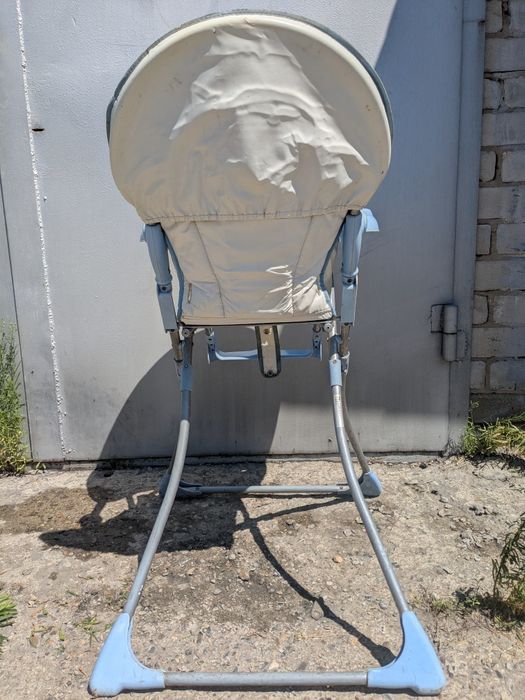 Продам стульчик для кормления