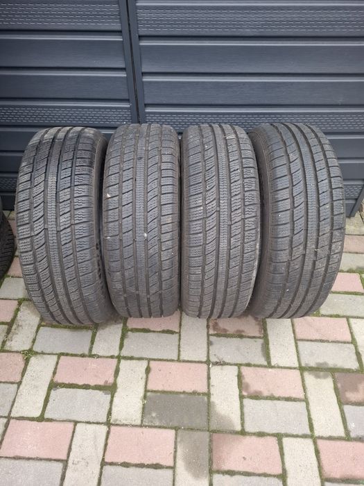 Set 4 anvelope all seson 195 60 15 dot 2024