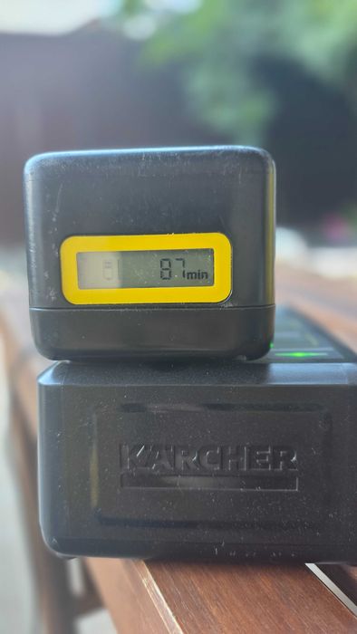 Set masina de tuns gazon/iarba pe acumulator Karcher LMO 18-33, 18 V 5.0 Ah
