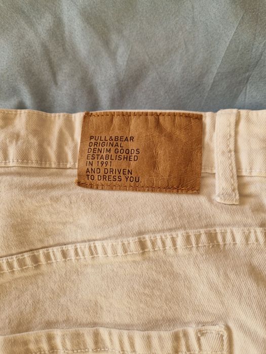 Pantaloni/blugi albi de vara barbati