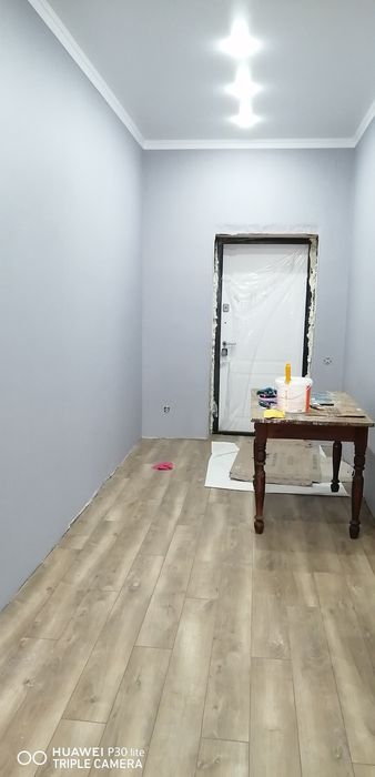 Поклейка обоев, ремонт