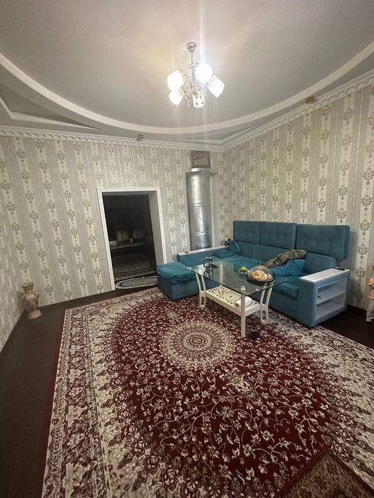 Juda chiroyli va shinam uy.