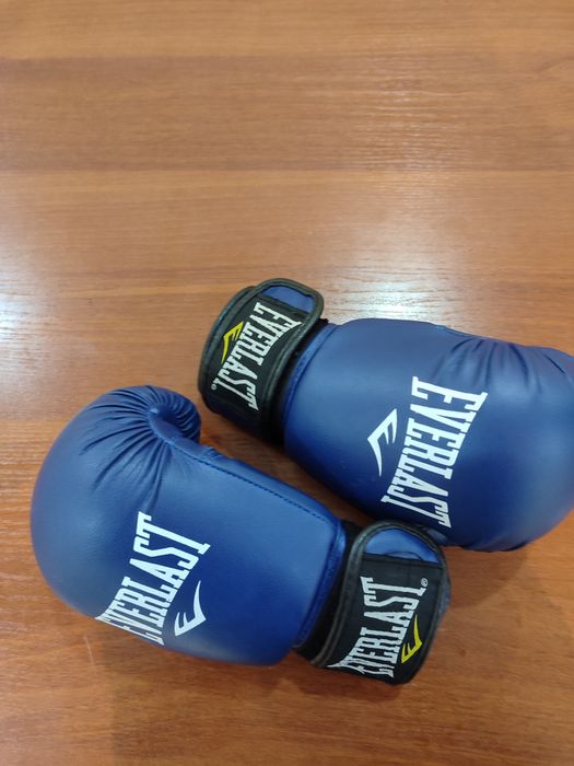 Боксёрскыйе перчатка
