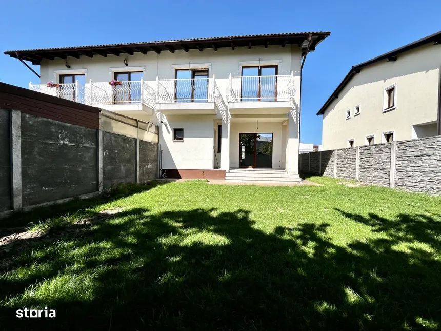 Casă de închiriat 5 camere + 5 băi + 3 balcoane + terasă 800€/luna
