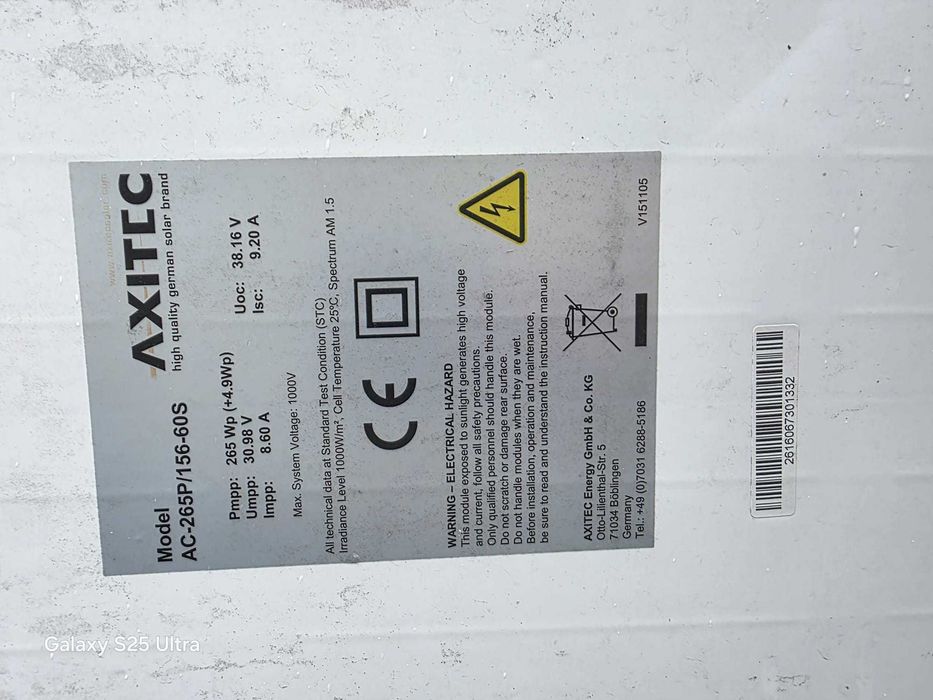Panou solar folosit AXITEC model AC-265P/156-60S cu putere maximă de 265 Wp