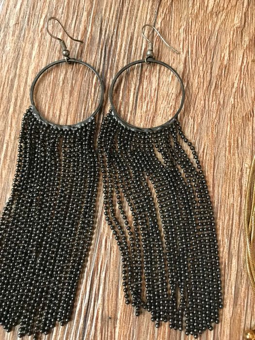 Продам браслеты, сережки