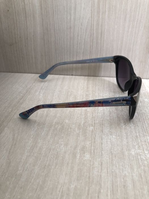 Слънчеви очила Guess