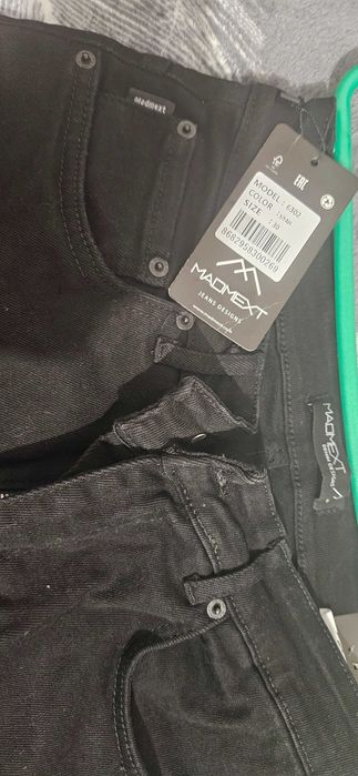 Pantaloni/jeansi Madmext,barbati, masura
30/32,cu eticheta