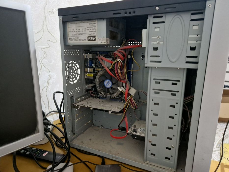 Продам старый компютер