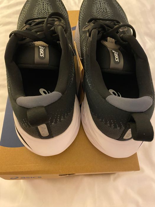 Маратонки Асикс номер 44