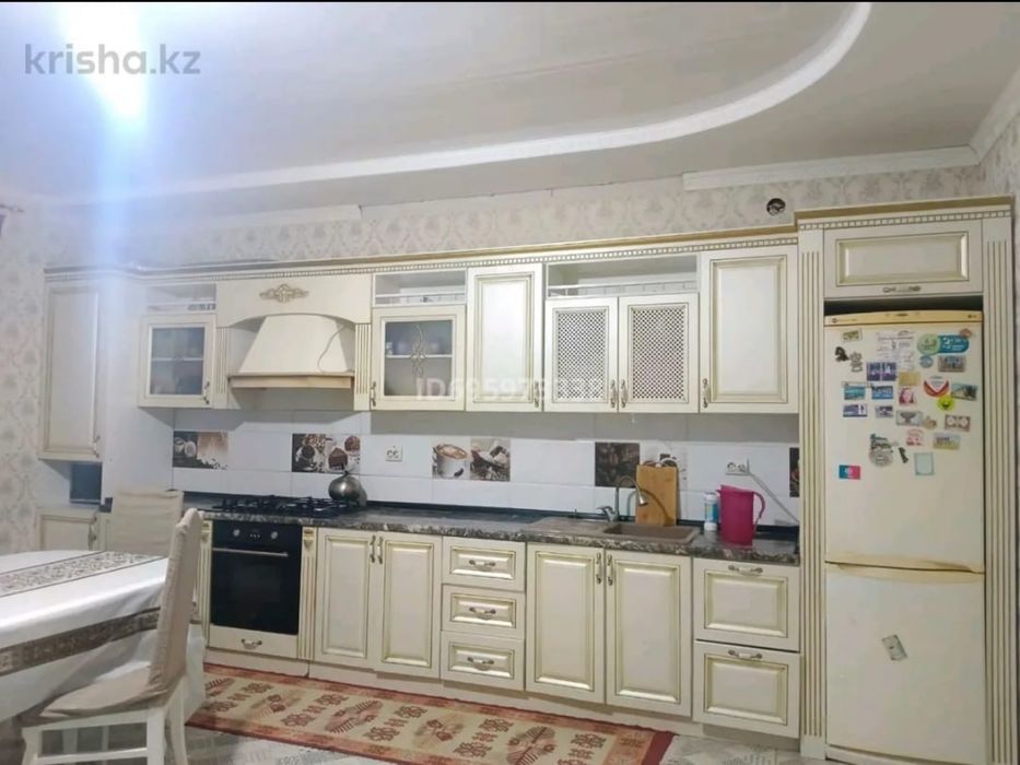 отдельный дом-4комнаты-200м2