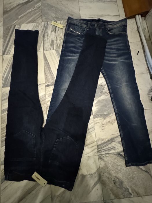 Продавам 2 броя дънки DIESEL