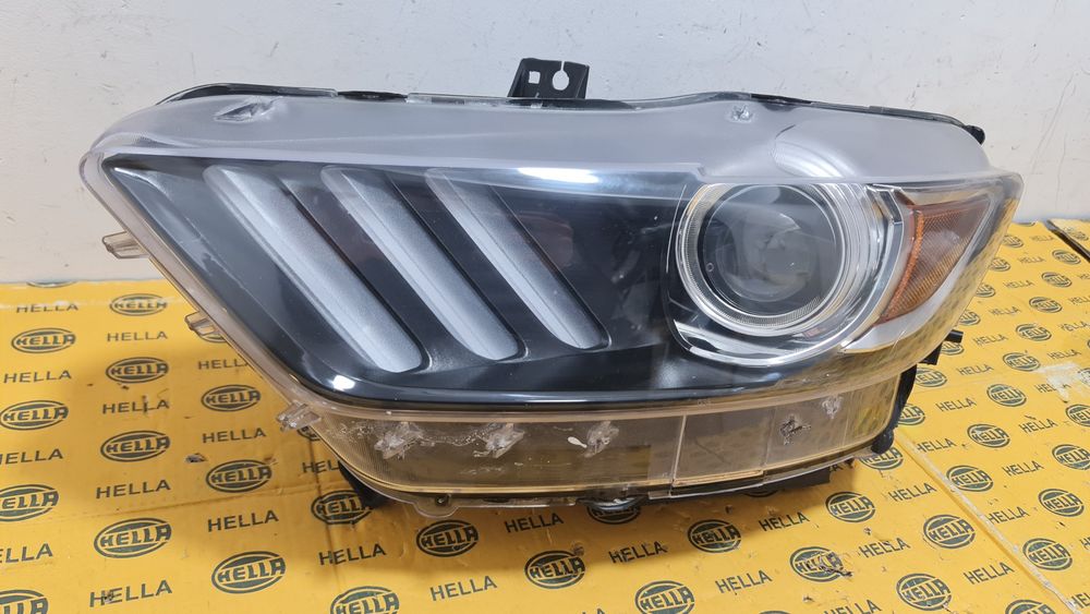 Far xenon stanga Ford Mustang 6 VI 20-9620B 209620